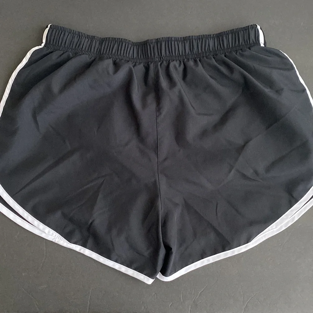 Nike Dri-Fit Black & White Tempo Running Shorts M - Picture 4 of 7